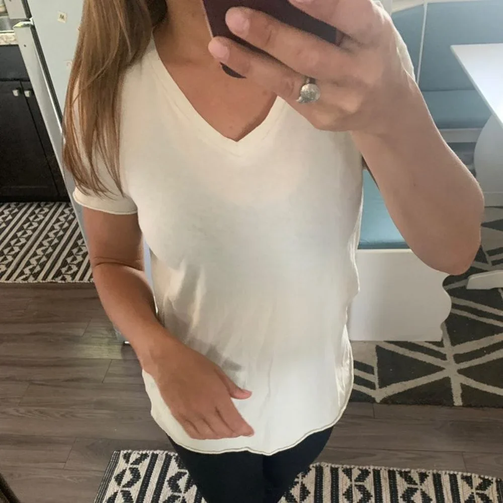 NWT VICI Super lush soft tee tshirt cream off white - Picture 6 of 6